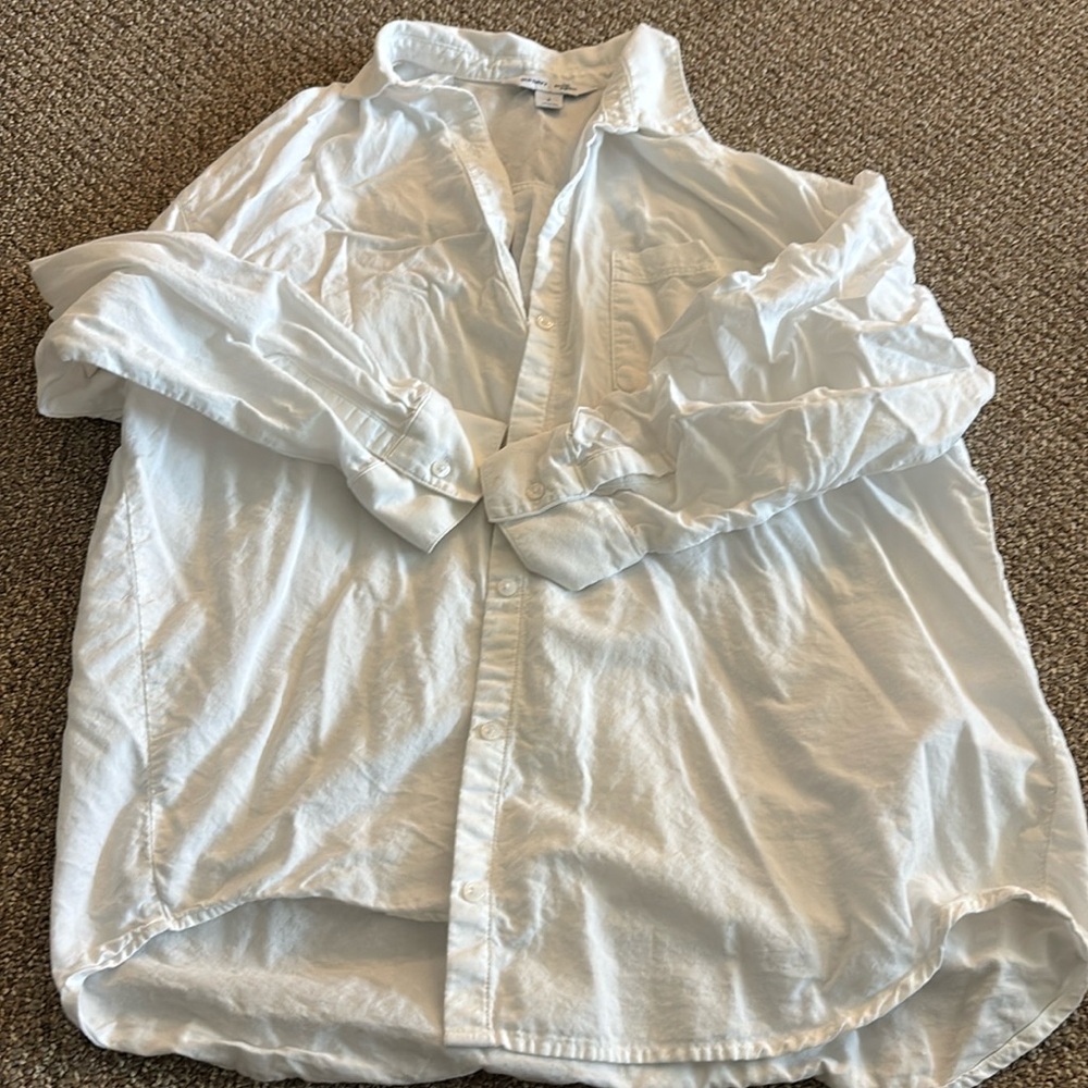 Old Navy “the Boyfriend shirt”